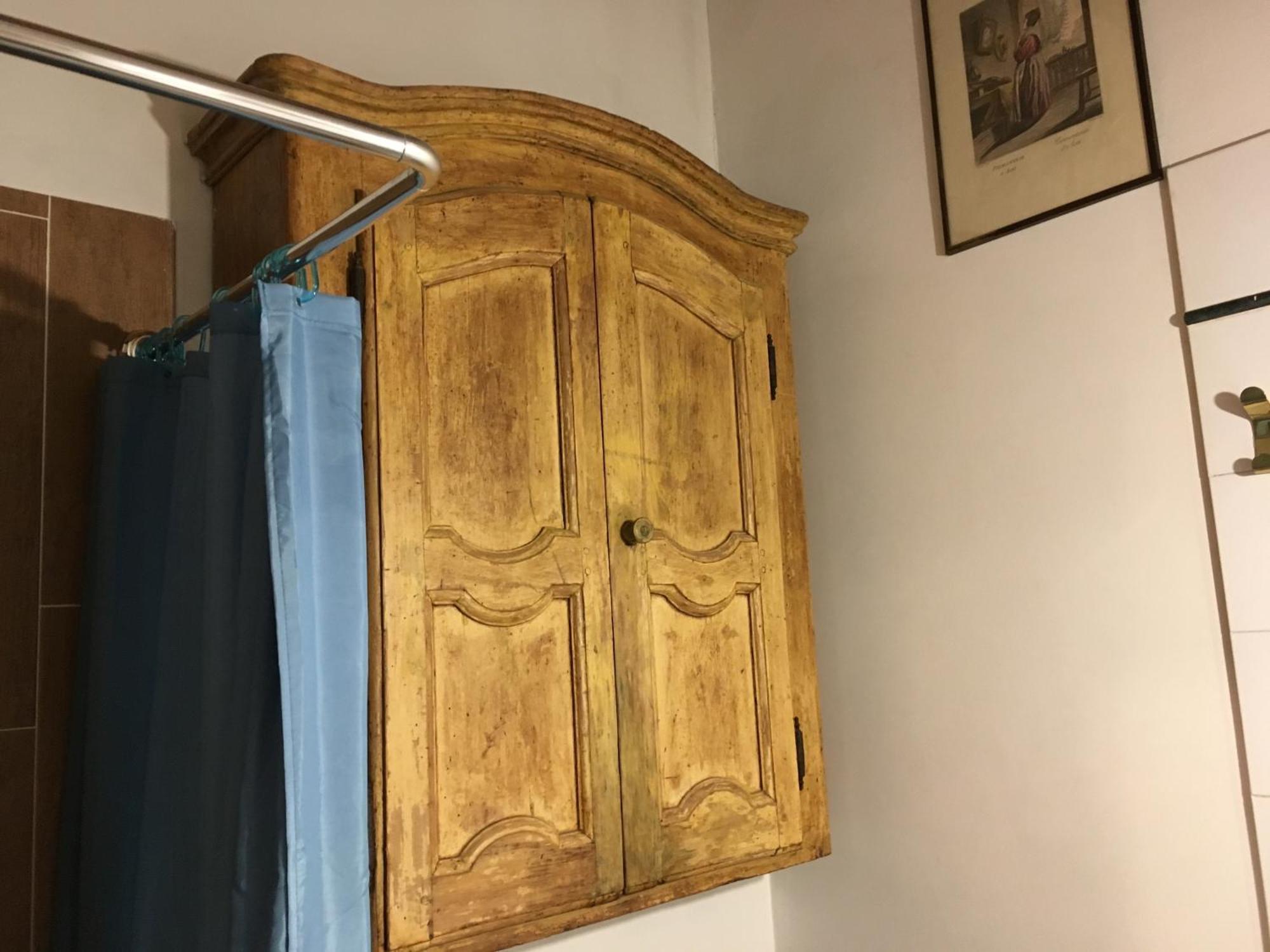 Garibaldi Apartment